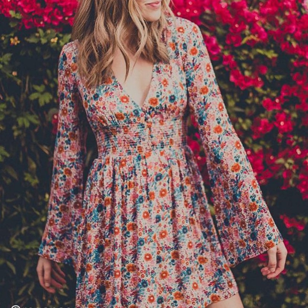 COPY - UO Bell Sleeve Floral Ruched Waist Hippie Dress